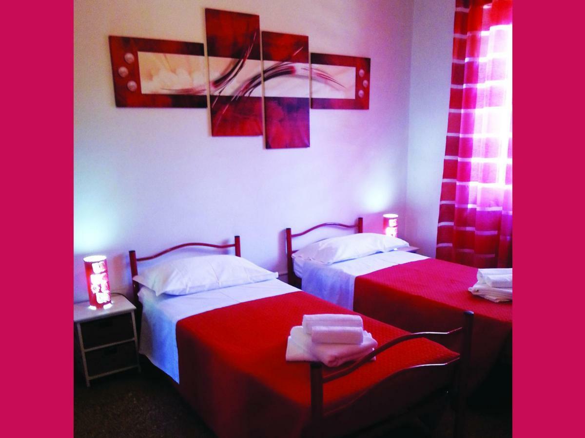 B&B Night & Day Cosenza Eksteriør billede