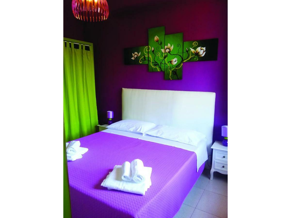 B&B Night & Day Cosenza Eksteriør billede